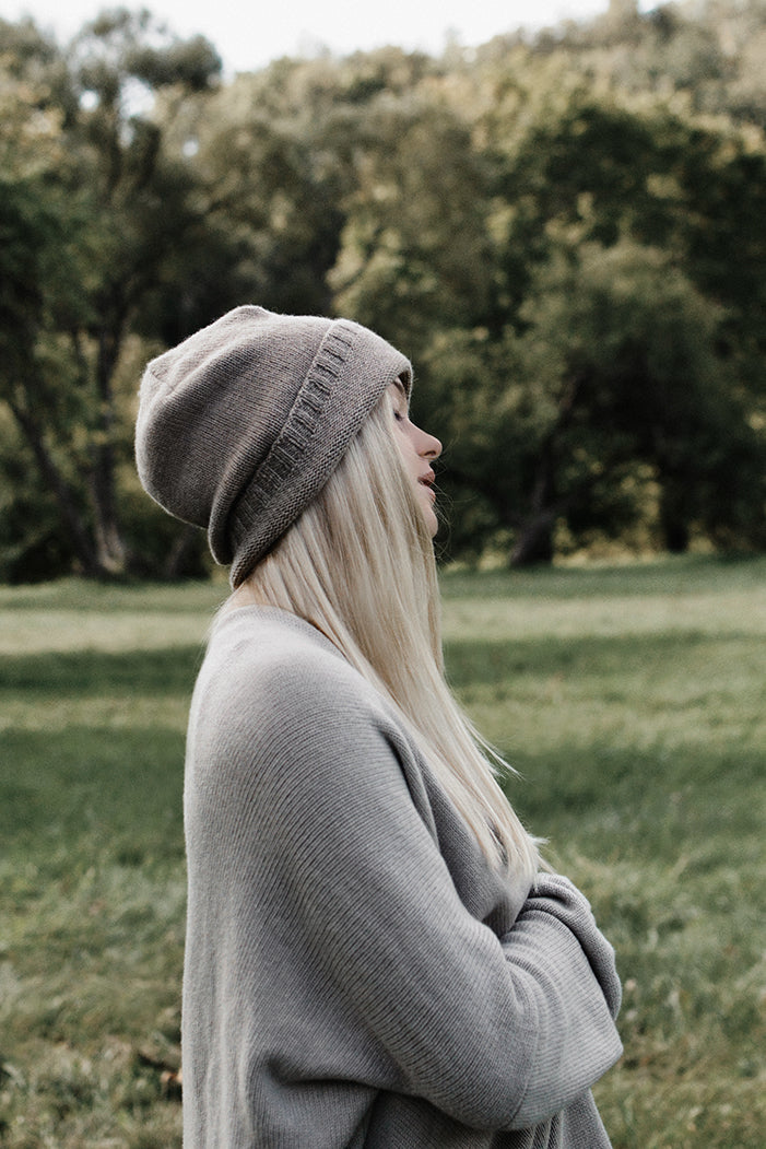 100% Cashmere Slouchy Beanie for Women – trikicashmere