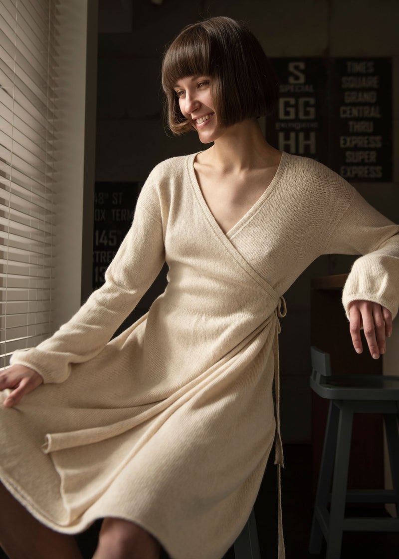 100% Cashmere Wrap Dress – trikicashmere
