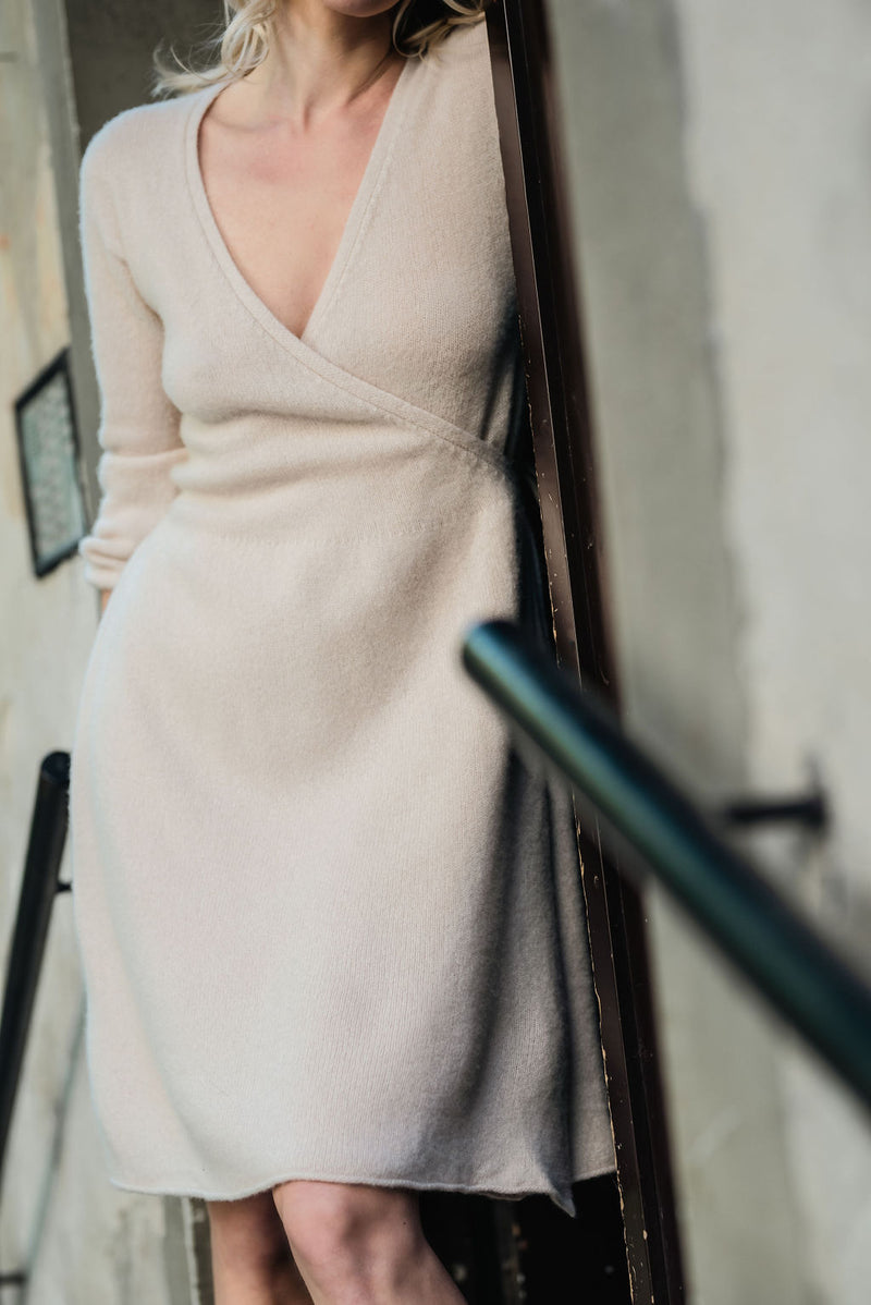 100% Cashmere Wrap Dress – trikicashmere 100% Cashmere Wrap Dress – trikicashmere