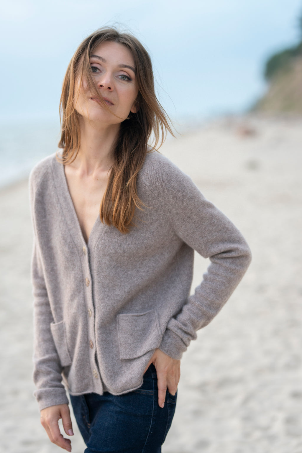 100% Cashmere Oversized knitted Sweater Cardigan