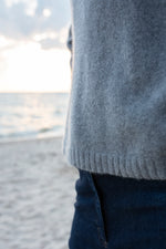 100% Cashmere and Wool  Knitted Sweater