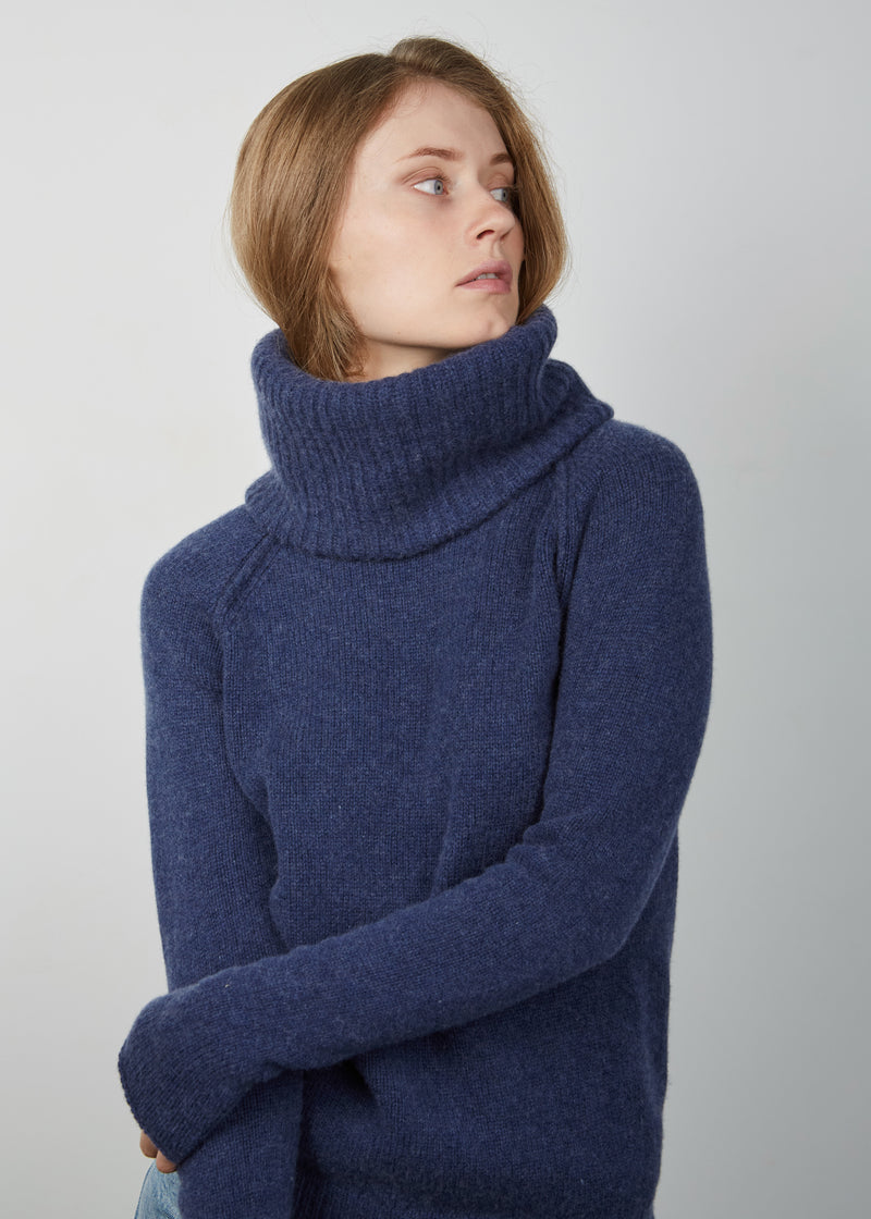 100% Cashmere Sweater + scarf set
