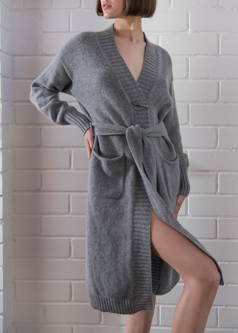 100% Cashmere Cardigan/Coat for Woman